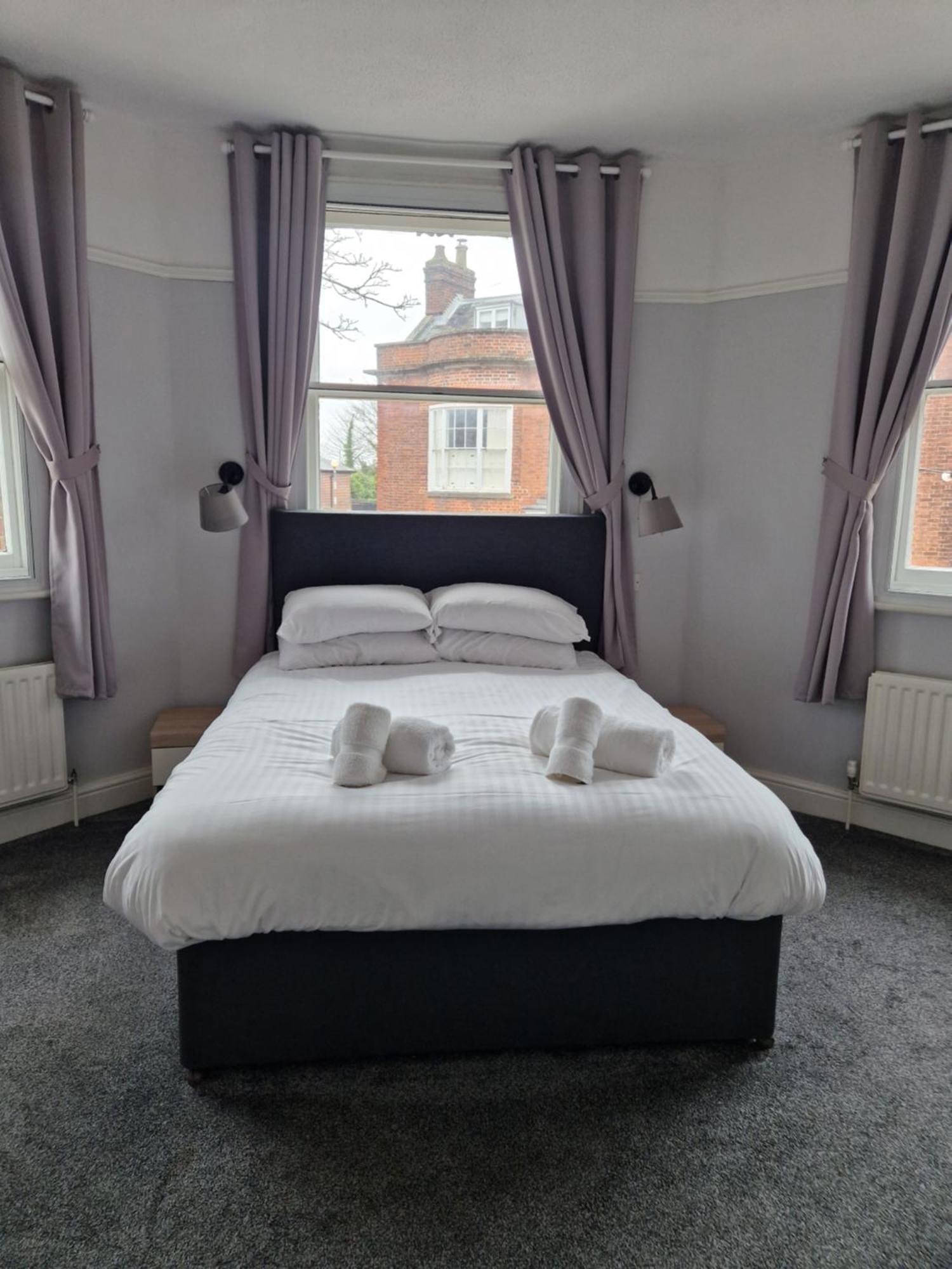 Railway Hotel Faversham Buitenkant foto
